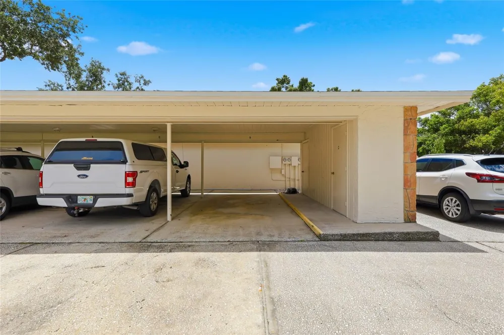 2211 LARK CIRCLE W #D Palm Harbor, FL 34684