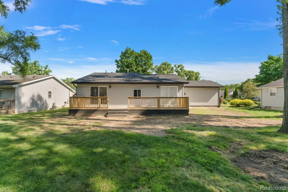 2022 Robinson Road Lansing City, MI 48910