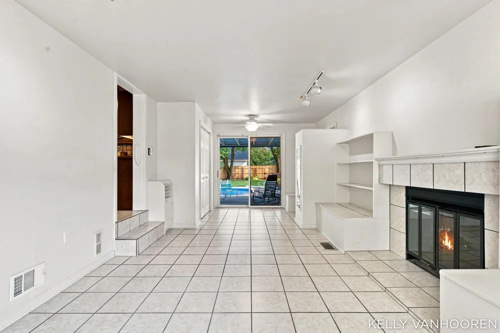 3771 Prairie Street SW Grandville City, MI 49418