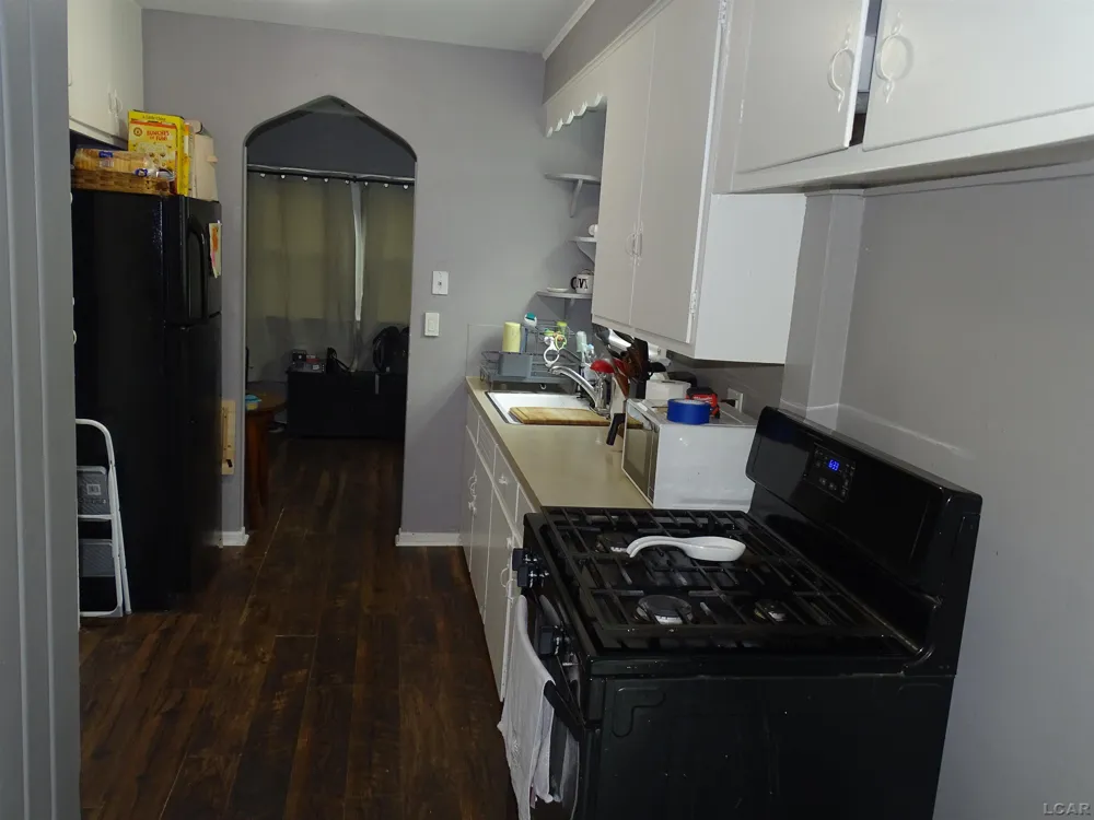 110 Berry Street Summit Township, MI 49203