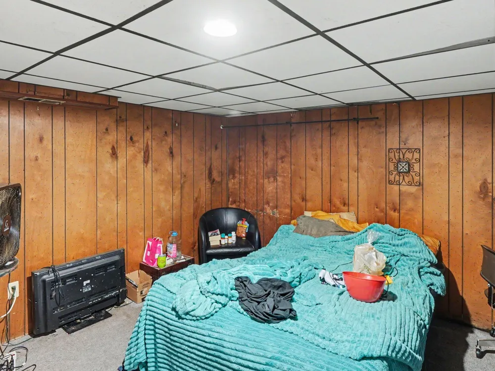 43 Butternut Court Chelsea City, MI 48118
