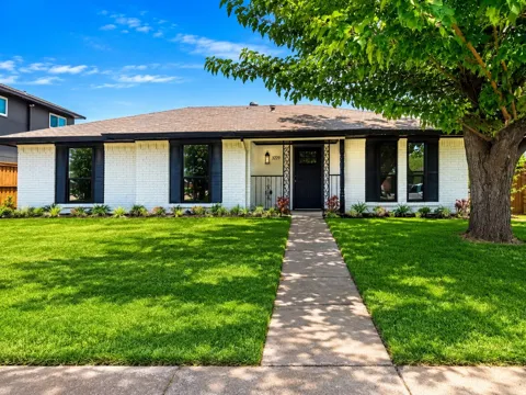 3229 Brook Glen Drive