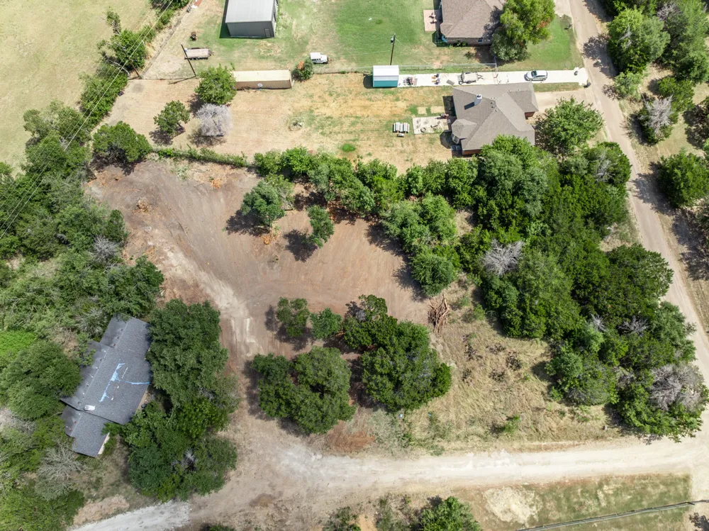 464 Brookhaven Woodway, TX 76712