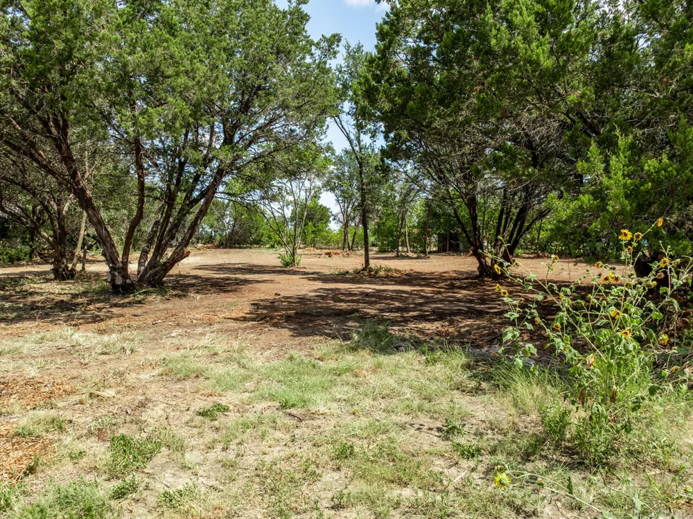 464 Brookhaven Woodway, TX 76712