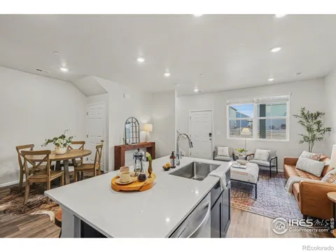 1600 Riverplace Drive #3