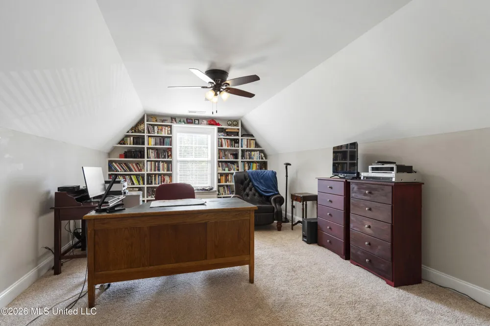 4389 W Vineyard Drive Southaven, MS 38672