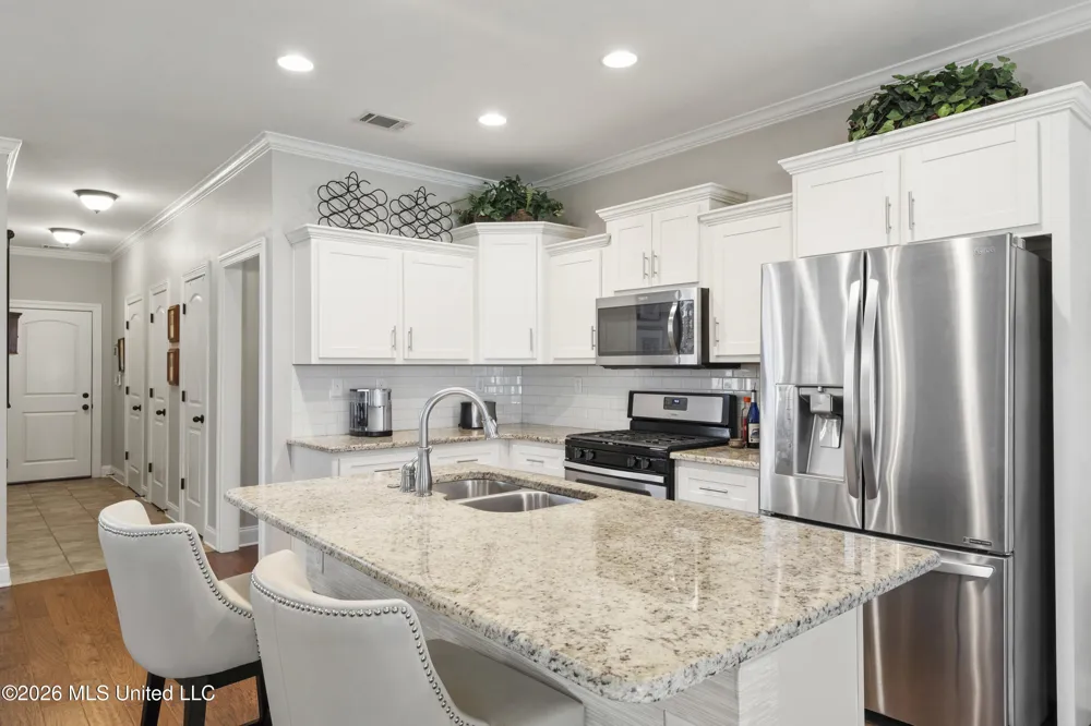 4389 W Vineyard Drive Southaven, MS 38672
