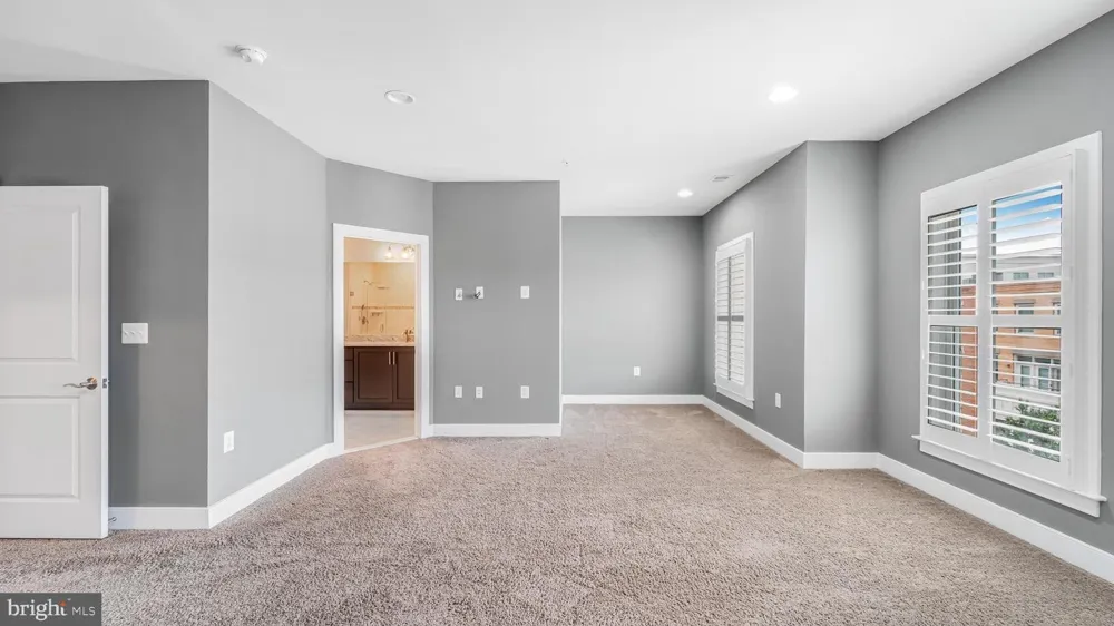 1911 MAIN LINE BOULEVARD #102 Alexandria, VA 22301