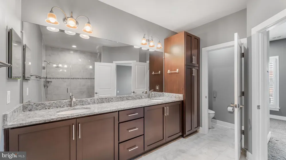 1911 MAIN LINE BOULEVARD #102 Alexandria, VA 22301