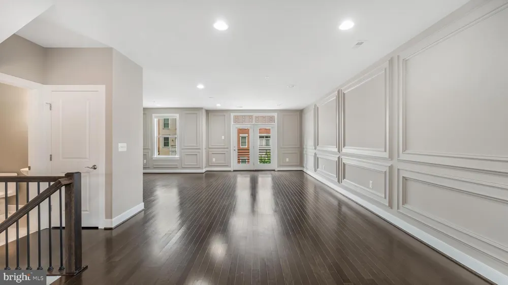 1911 MAIN LINE BOULEVARD #102 Alexandria, VA 22301