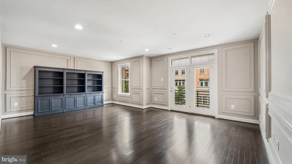 1911 MAIN LINE BOULEVARD #102 Alexandria, VA 22301