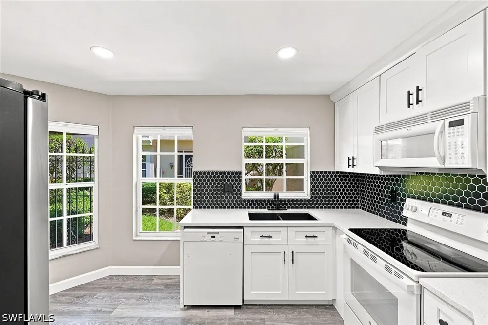 Cavendish Court #2006 Bonita Springs, FL 34135