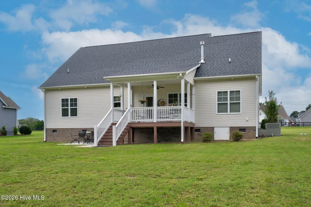 3883 Loop Road Nashville, NC 27856