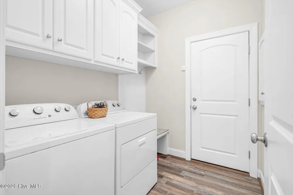 3883 Loop Road Nashville, NC 27856