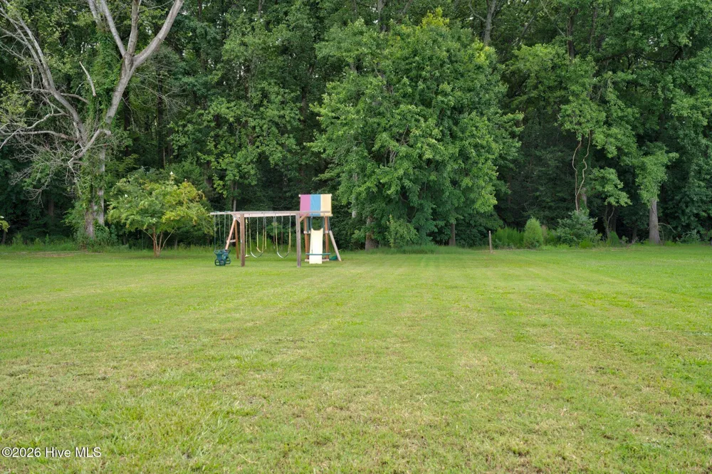 3883 Loop Road Nashville, NC 27856