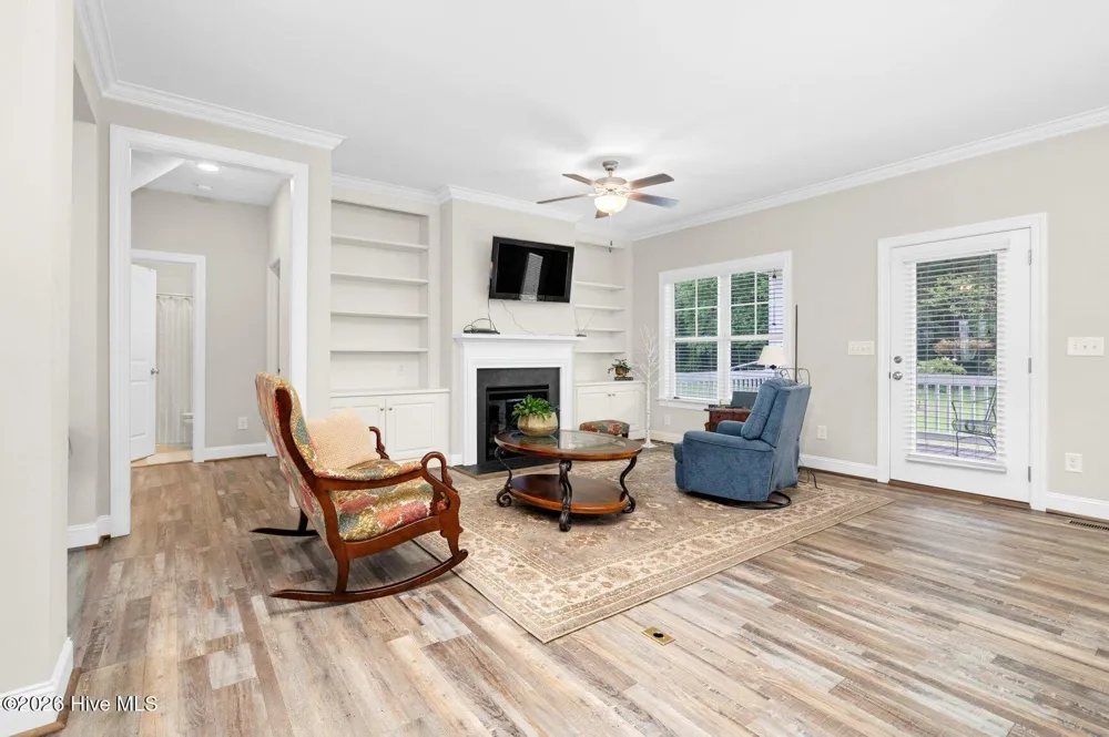 3883 Loop Road Nashville, NC 27856