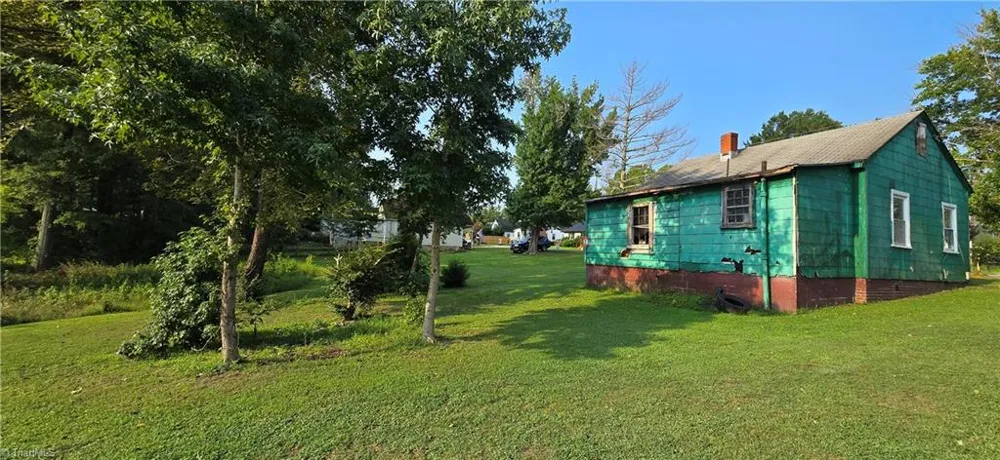 248 Atwater Street Yanceyville, NC 27379