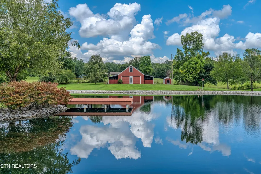 1410 Jeffries Hollow Rd Seymour, TN 37865