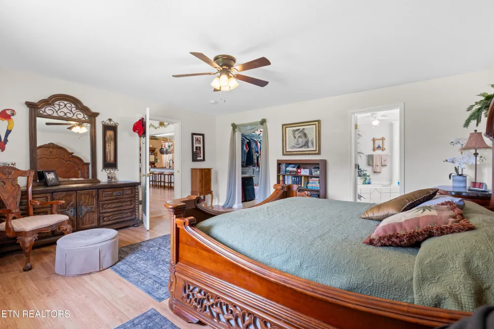 1410 Jeffries Hollow Rd Seymour, TN 37865
