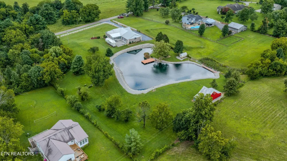 1410 Jeffries Hollow Rd Seymour, TN 37865