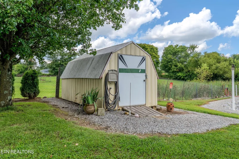 1410 Jeffries Hollow Rd Seymour, TN 37865