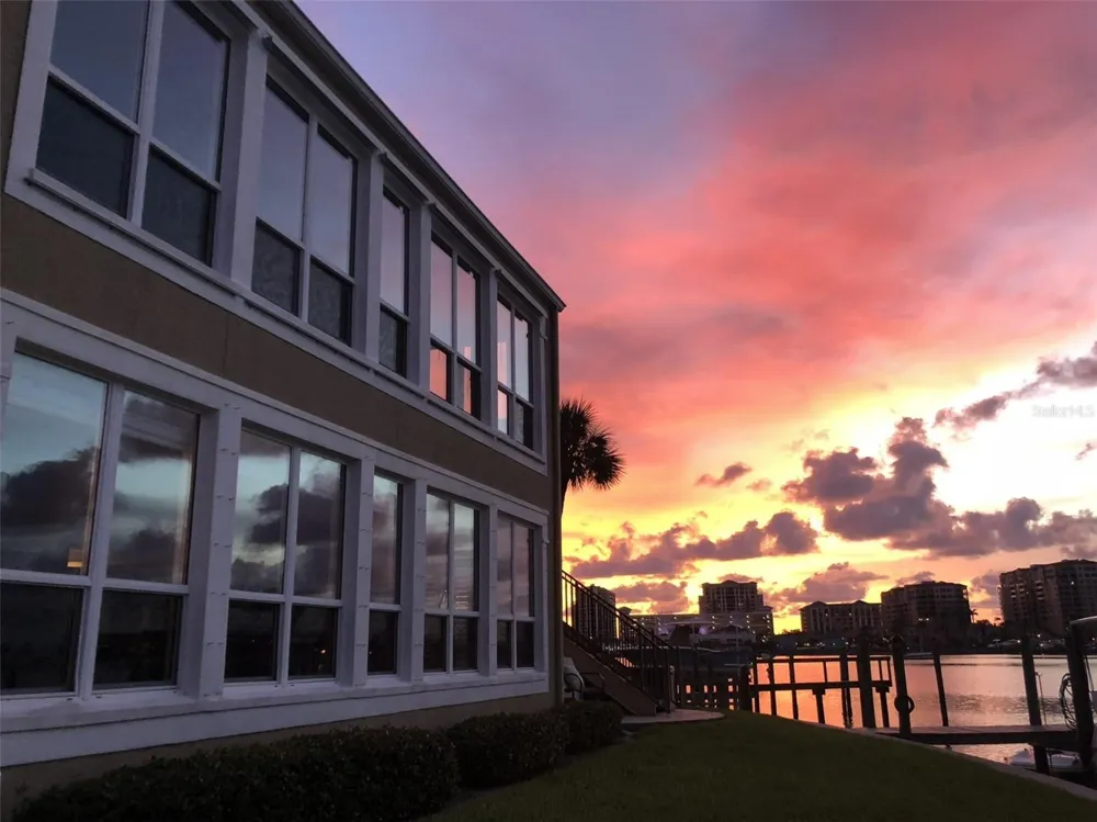 210 DOLPHIN POINT #C Clearwater Beach, FL 33767