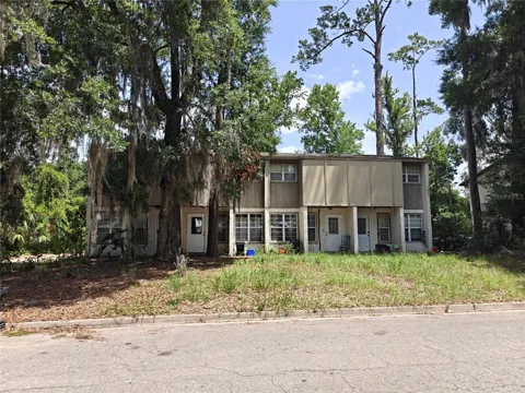620 SW 10TH LANE #4