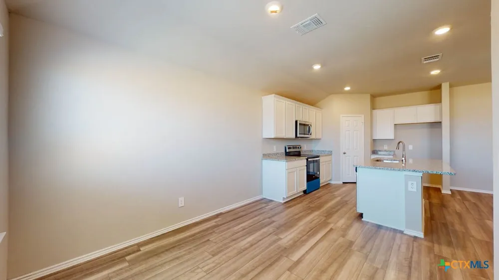 405 Hector Loop Georgetown, TX 78626