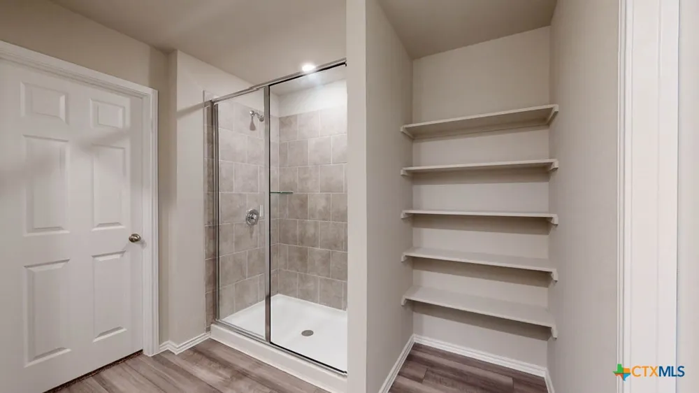 405 Hector Loop Georgetown, TX 78626