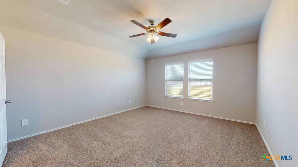 405 Hector Loop Georgetown, TX 78626