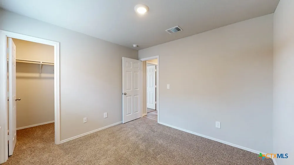 405 Hector Loop Georgetown, TX 78626