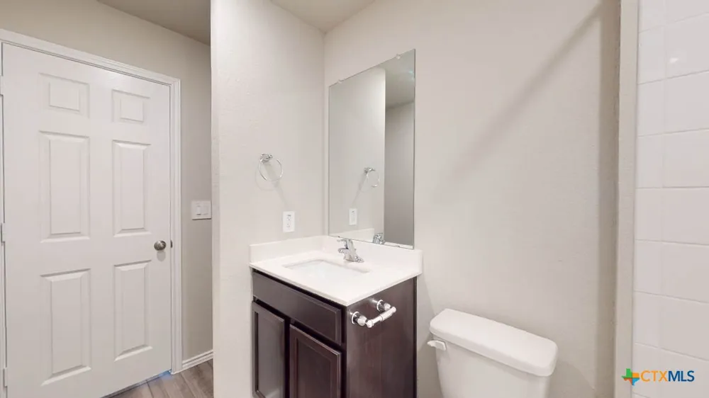 405 Hector Loop Georgetown, TX 78626