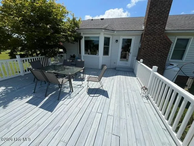 7669 S Nc 58 S Elm City, NC 27822