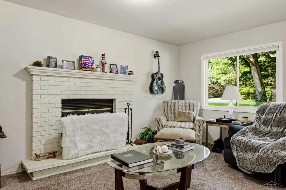207 Butterfield Lane Roscommon Village, MI 48629