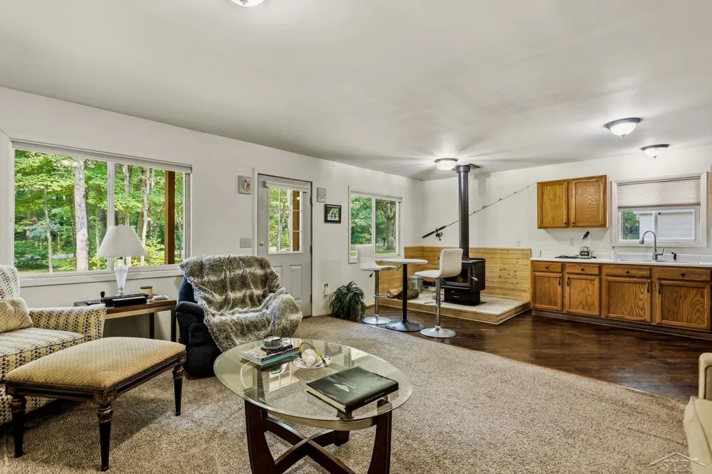 207 Butterfield Lane Roscommon Village, MI 48629