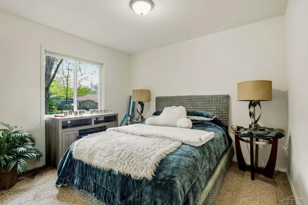 207 Butterfield Lane Roscommon Village, MI 48629