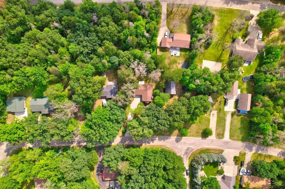 207 Butterfield Lane Roscommon Village, MI 48629