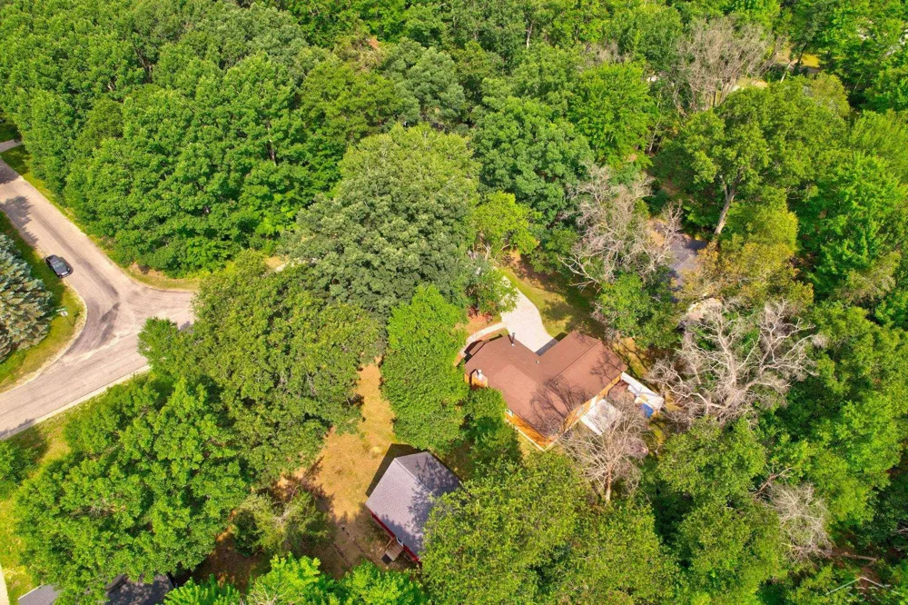 207 Butterfield Lane Roscommon Village, MI 48629