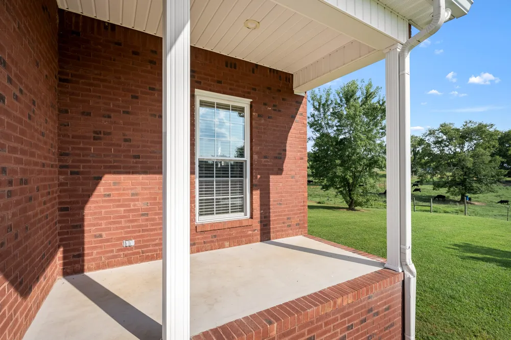206 Hickerson Rd Wartrace, TN 37183