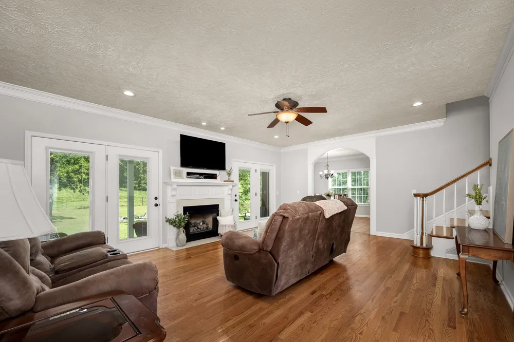 206 Hickerson Rd Wartrace, TN 37183