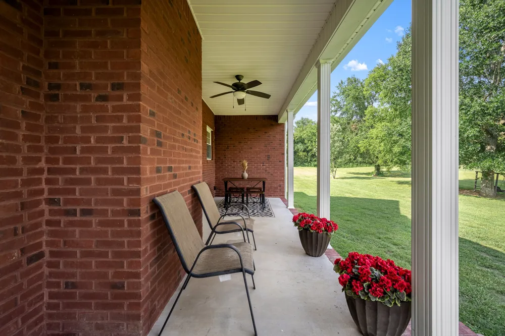 206 Hickerson Rd Wartrace, TN 37183