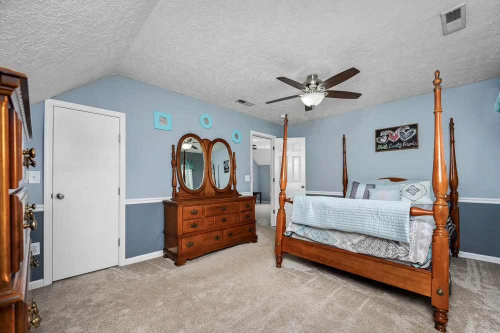 206 Hickerson Rd Wartrace, TN 37183