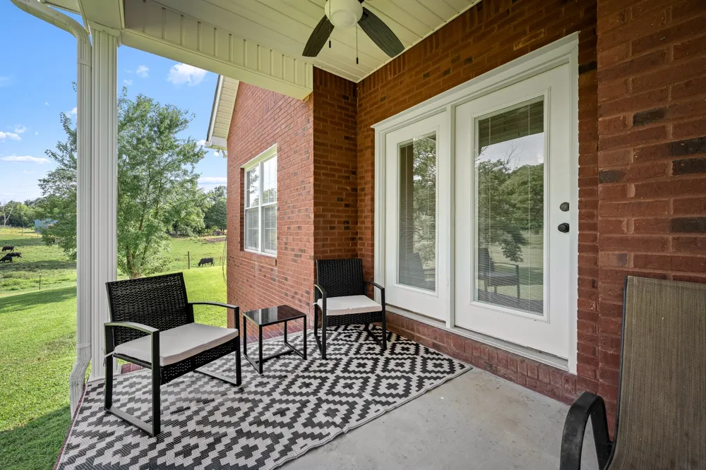 206 Hickerson Rd Wartrace, TN 37183