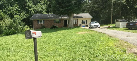 522 Lee Drive
