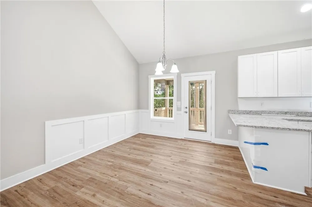 284 Stonington Drive Mount Airy, GA 30563