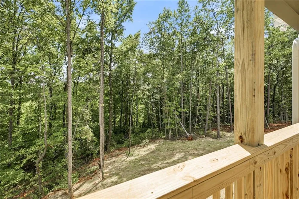 284 Stonington Drive Mount Airy, GA 30563