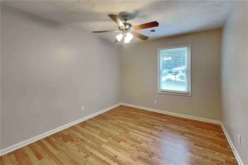 1719 Colemans Landing Woodstock, GA 30188