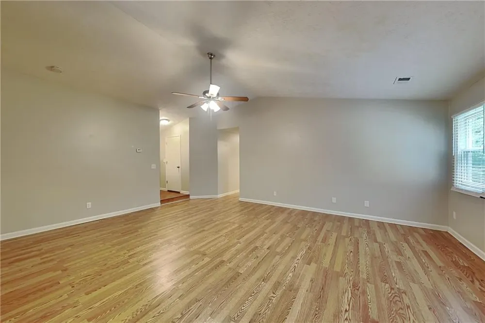 1719 Colemans Landing Woodstock, GA 30188