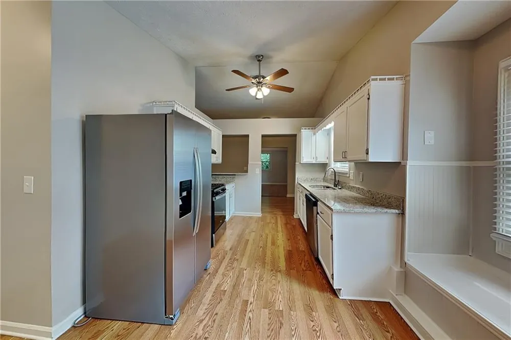 1719 Colemans Landing Woodstock, GA 30188