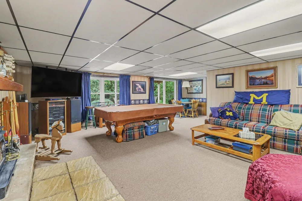 351 E Fruitvale Road Montague, MI 49437